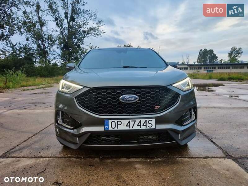 Позашляховик / Кросовер Ford Edge 2019 в Благовіщенську