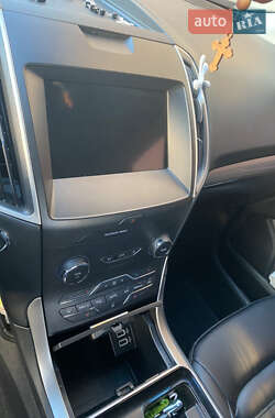 Внедорожник / Кроссовер Ford Edge 2019 в Ивано-Франковске