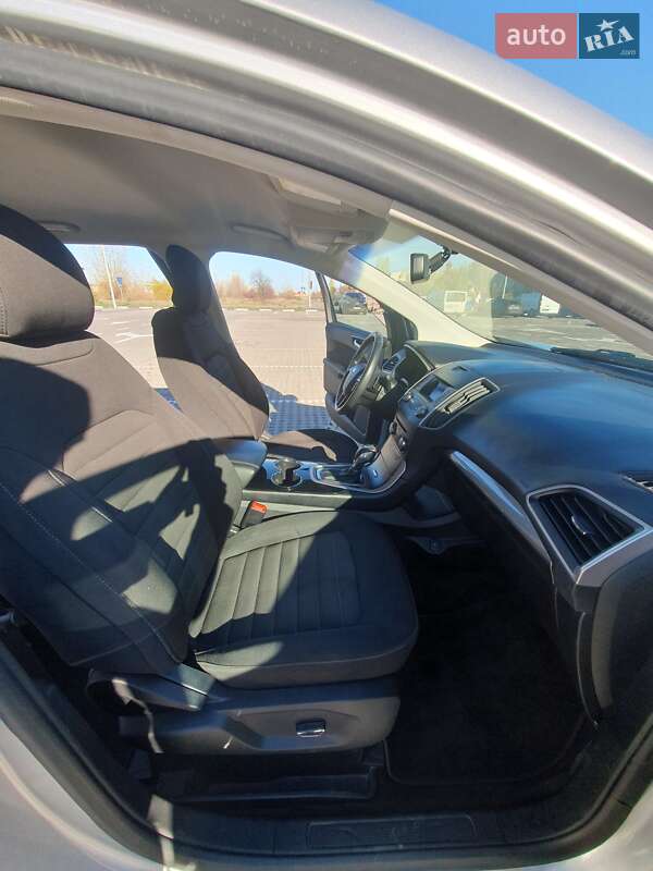 Внедорожник / Кроссовер Ford Edge 2018 в Киеве