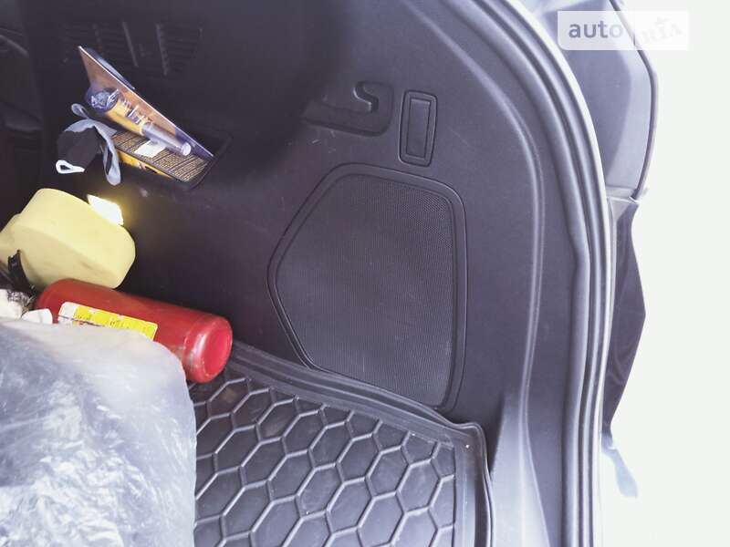 Позашляховик / Кросовер Ford Edge 2015 в Луцьку