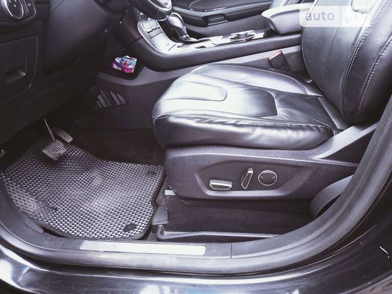 Позашляховик / Кросовер Ford Edge 2015 в Луцьку