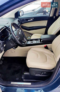 Внедорожник / Кроссовер Ford Edge 2019 в 