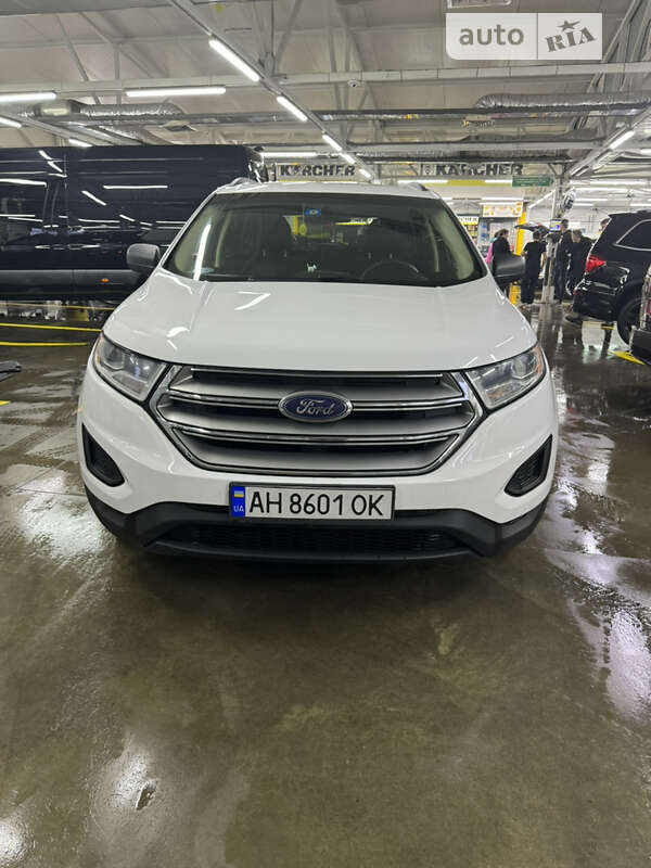 Внедорожник / Кроссовер Ford Edge 2015 в Ужгороде