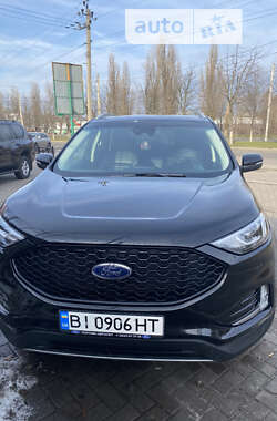 Внедорожник / Кроссовер Ford Edge 2020 в 