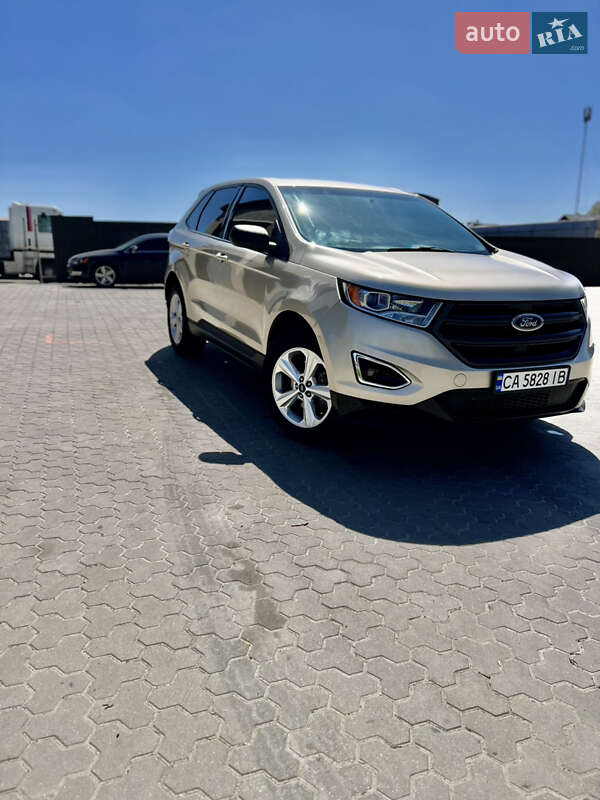 Позашляховик / Кросовер Ford Edge 2017 в Жашківу