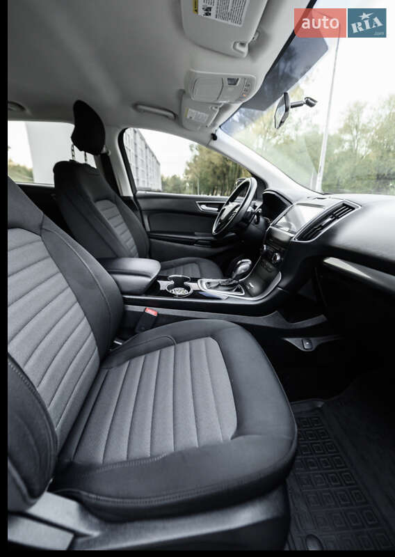 Внедорожник / Кроссовер Ford Edge 2016 в Черновцах