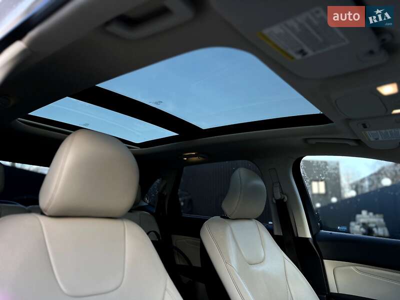 Внедорожник / Кроссовер Ford Edge 2017 в Ивано-Франковске