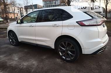 Внедорожник / Кроссовер Ford Edge 2016 в Ровно