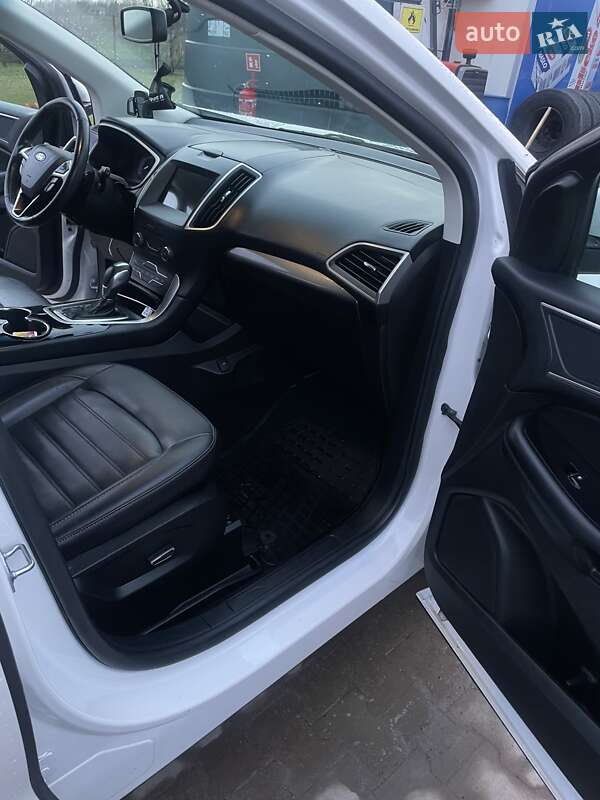 Внедорожник / Кроссовер Ford Edge 2017 в Ровно