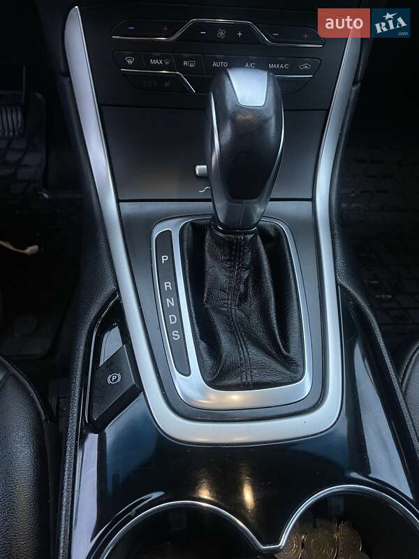 Внедорожник / Кроссовер Ford Edge 2017 в Ровно