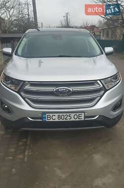 Внедорожник / Кроссовер Ford Edge 2016 в 