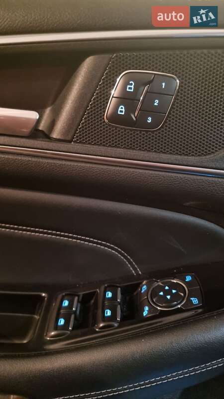 Позашляховик / Кросовер Ford Edge 2017 в Києві