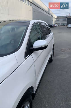 Внедорожник / Кроссовер Ford Edge 2015 в Новомосковске