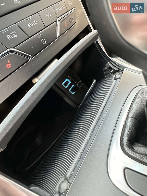 Внедорожник / Кроссовер Ford Edge 2016 в Киеве фото 29 Внедорожник / Кроссовер Ford Edge 2016 в Киеве