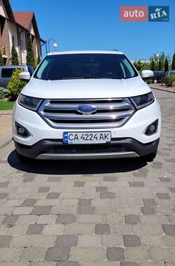 Внедорожник / Кроссовер Ford Edge 2016 в 