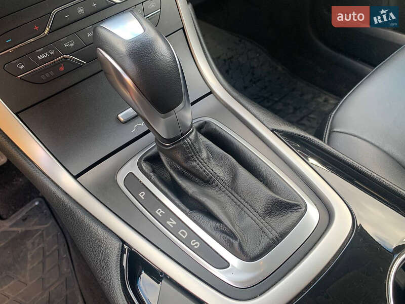 Внедорожник / Кроссовер Ford Edge 2015 в Днепре