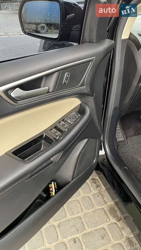 Внедорожник / Кроссовер Ford Edge 2016 в Ивано-Франковске