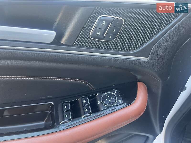Внедорожник / Кроссовер Ford Edge 2015 в Луцке