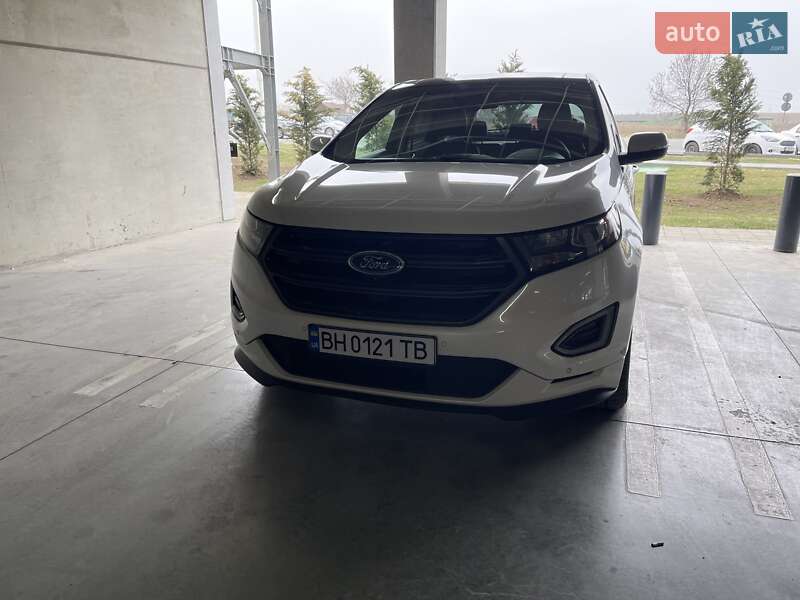 Позашляховик / Кросовер Ford Edge 2016 в Чорноморську