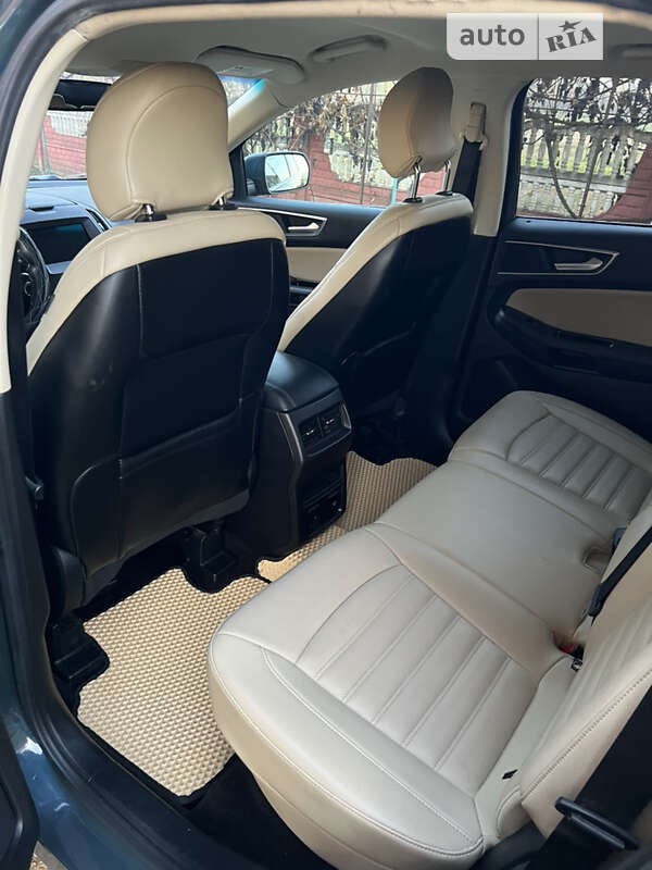 Позашляховик / Кросовер Ford Edge 2016 в Снятині