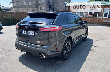 Позашляховик / Кросовер Ford Edge 2019 в Рівному