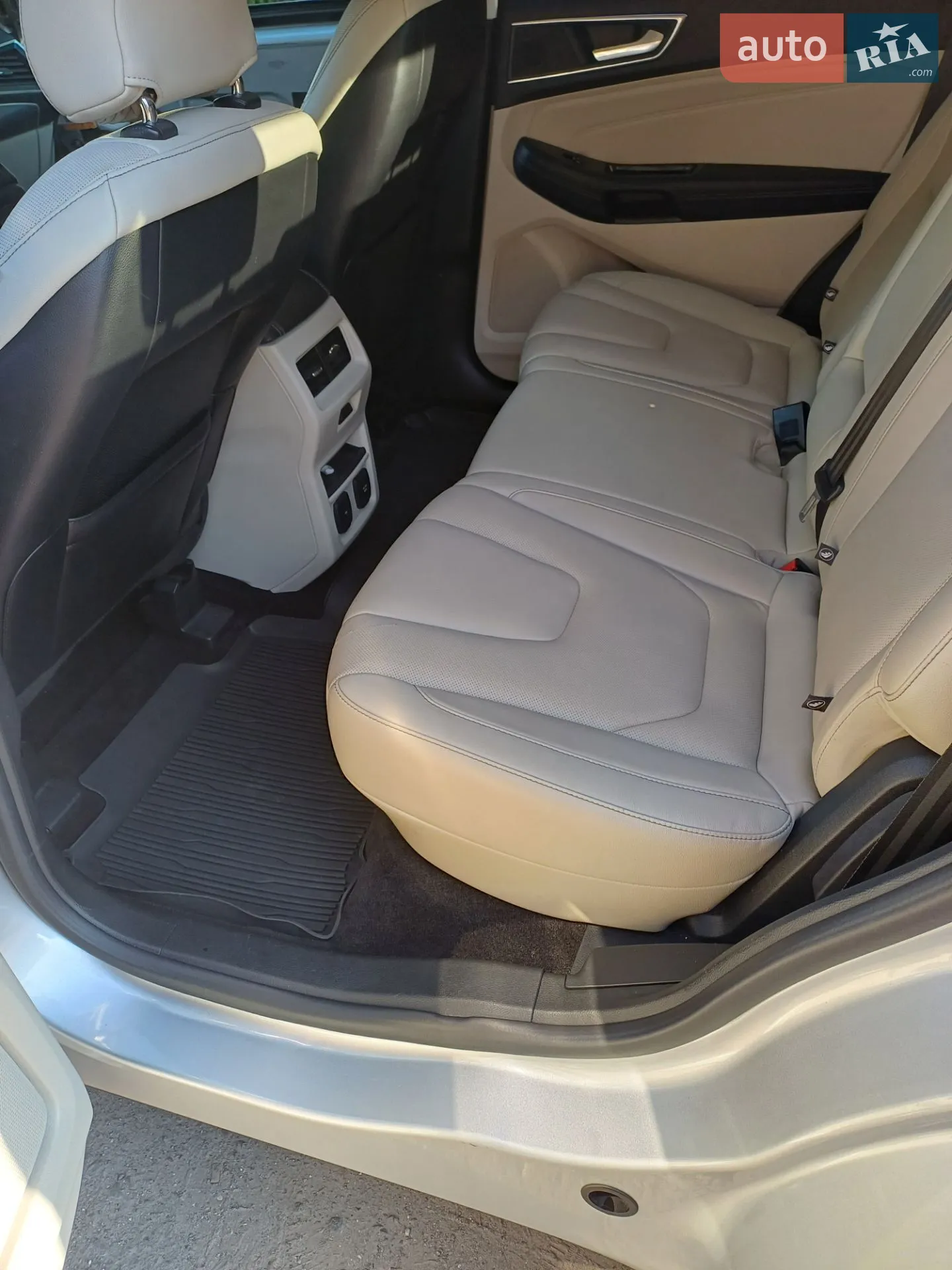 2017 Ford Edge - мініатюра 25