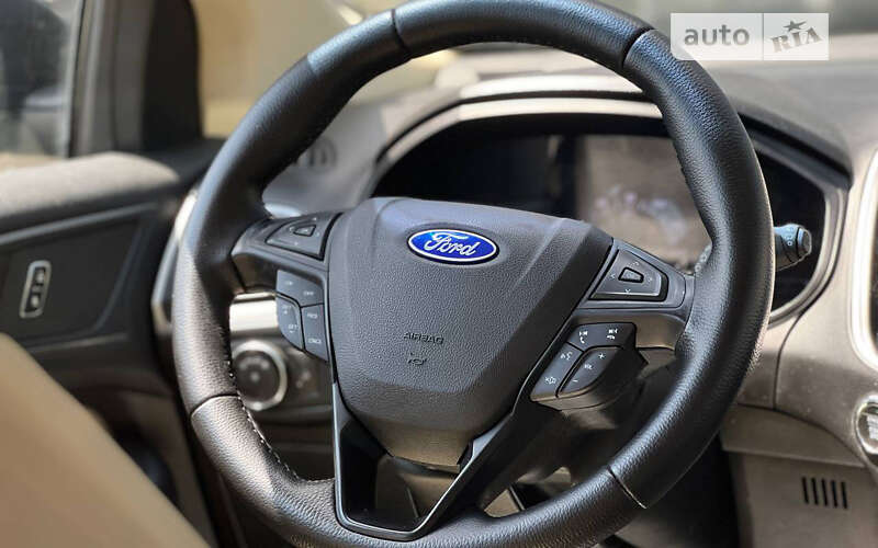 Позашляховик / Кросовер Ford Edge 2017 в Івано-Франківську
