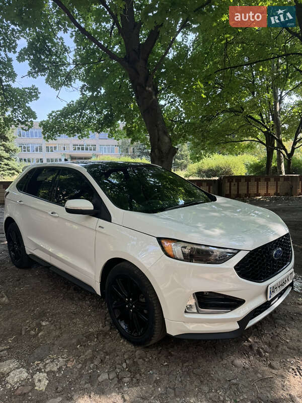 Ford Edge 2020