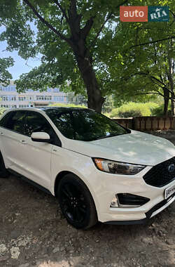 Внедорожник / Кроссовер Ford Edge 2020 в 