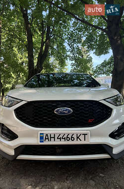 Внедорожник / Кроссовер Ford Edge 2020 в 
