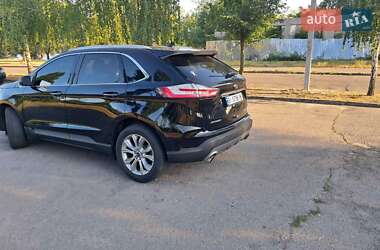 Внедорожник / Кроссовер Ford Edge 2019 в 