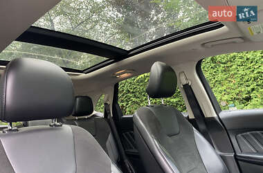 Внедорожник / Кроссовер Ford Edge 2015 в 
