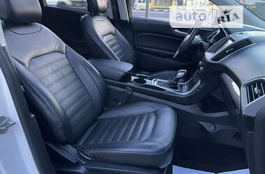 Внедорожник / Кроссовер Ford Edge 2015 в 