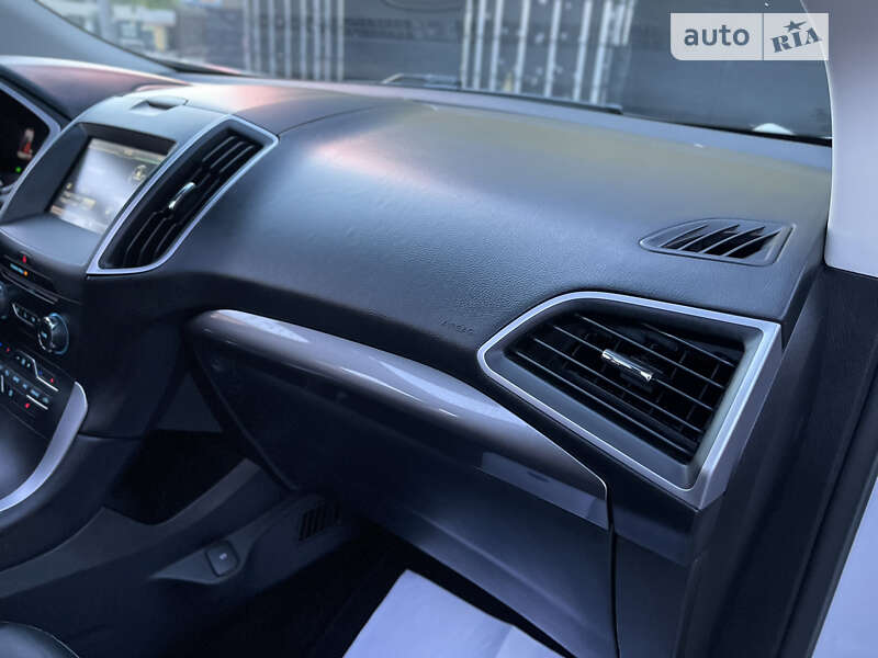 Позашляховик / Кросовер Ford Edge 2015 в Харкові