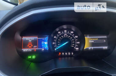 Внедорожник / Кроссовер Ford Edge 2020 в 
