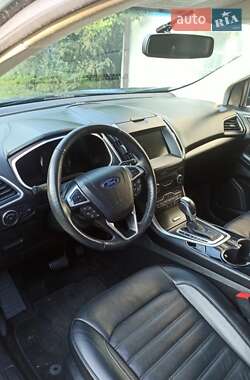 Внедорожник / Кроссовер Ford Edge 2016 в 