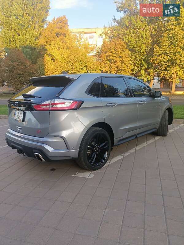 Внедорожник / Кроссовер Ford Edge 2021 в Киеве