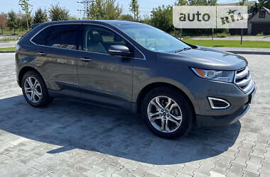 Позашляховик / Кросовер Ford Edge 2017 в 