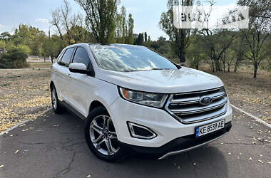 Внедорожник / Кроссовер Ford Edge 2015 в Каменском