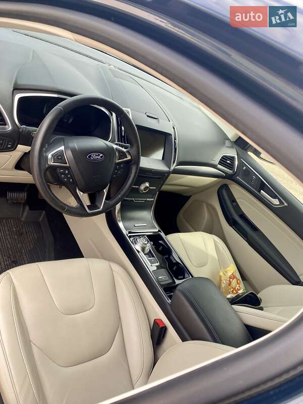 Внедорожник / Кроссовер Ford Edge 2018 в Подольске