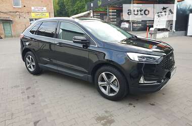 Позашляховик / Кросовер Ford Edge 2019 в Чернівцях