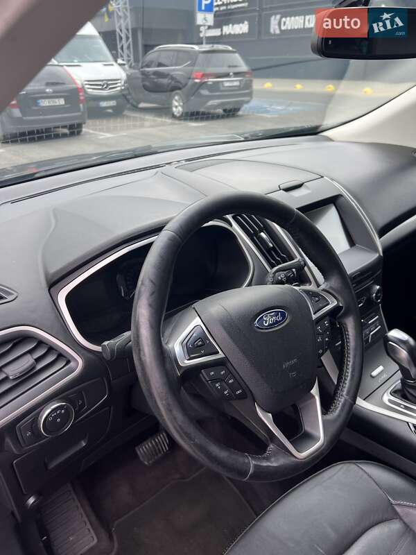 Позашляховик / Кросовер Ford Edge 2016 в Івано-Франківську