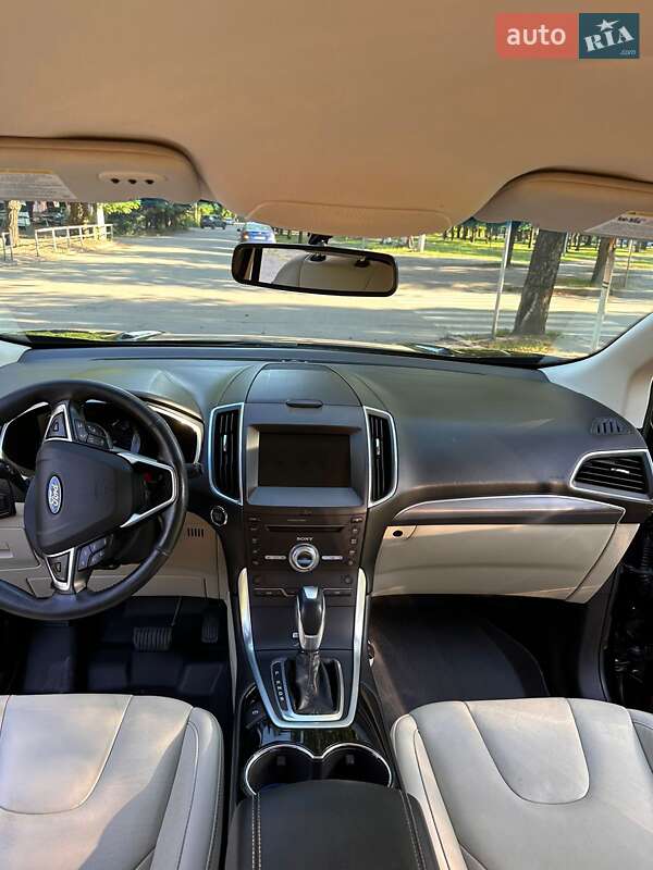 Позашляховик / Кросовер Ford Edge 2016 в Кривому Розі