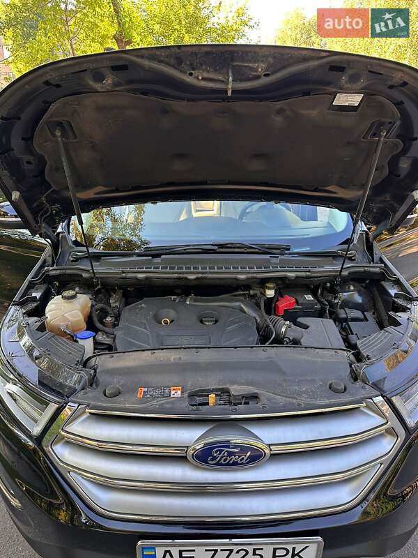 Позашляховик / Кросовер Ford Edge 2016 в Кривому Розі