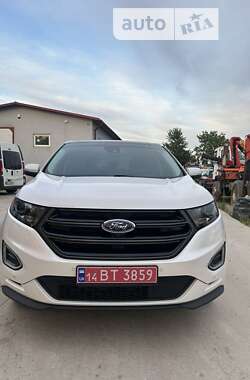 Позашляховик / Кросовер Ford Edge 2016 в 