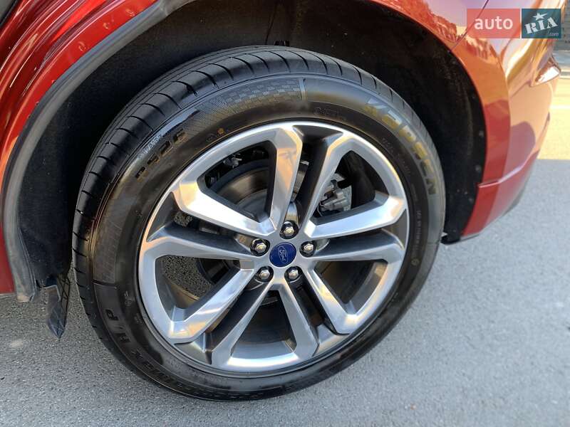 Позашляховик / Кросовер Ford Edge 2017 в Києві