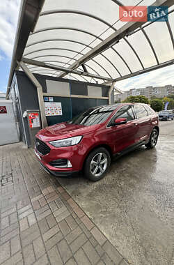Внедорожник / Кроссовер Ford Edge 2019 в 