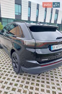 Внедорожник / Кроссовер Ford Edge 2017 в Хмельницком