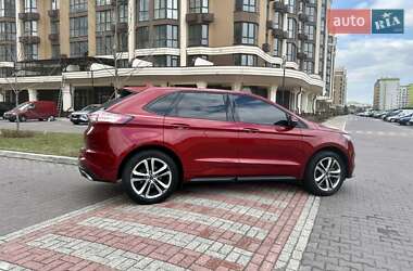 Внедорожник / Кроссовер Ford Edge 2016 в 