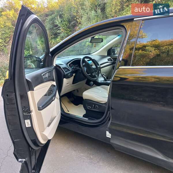 Внедорожник / Кроссовер Ford Edge 2016 в Косове